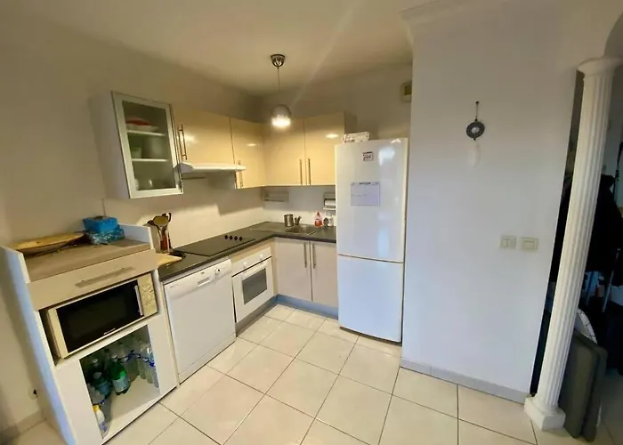 Appartement Ouest St Isidore- 2p Au Calme *